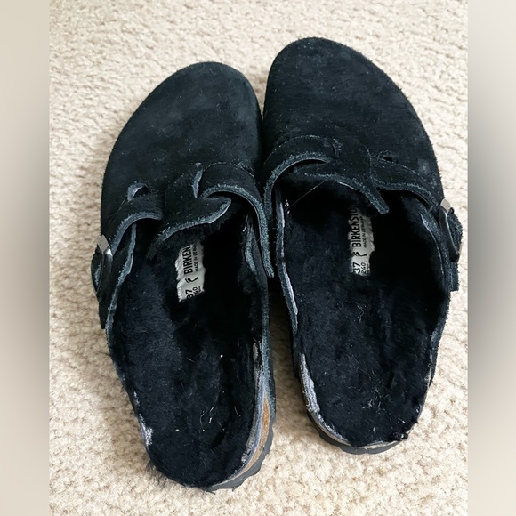 Birkenstock Fuzzy Boston Shearling Clogs - Picture 2 of 2